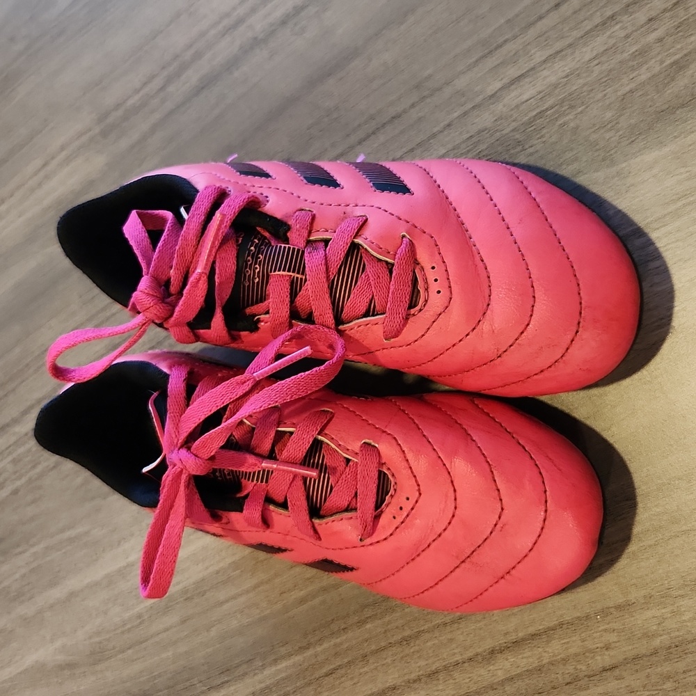 Adidas Youth Soccer cleats size 1 pink